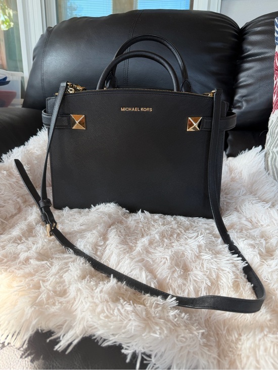 Michael Kors Handbags - Michael Kors Black Leather Satchel with Gold Accents